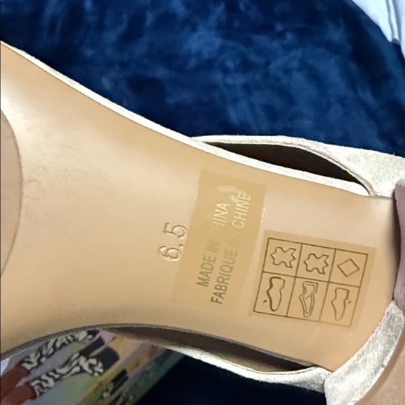 Jeffrey Campbell Beige Suede Sandals for Women - Picture 4 of 5